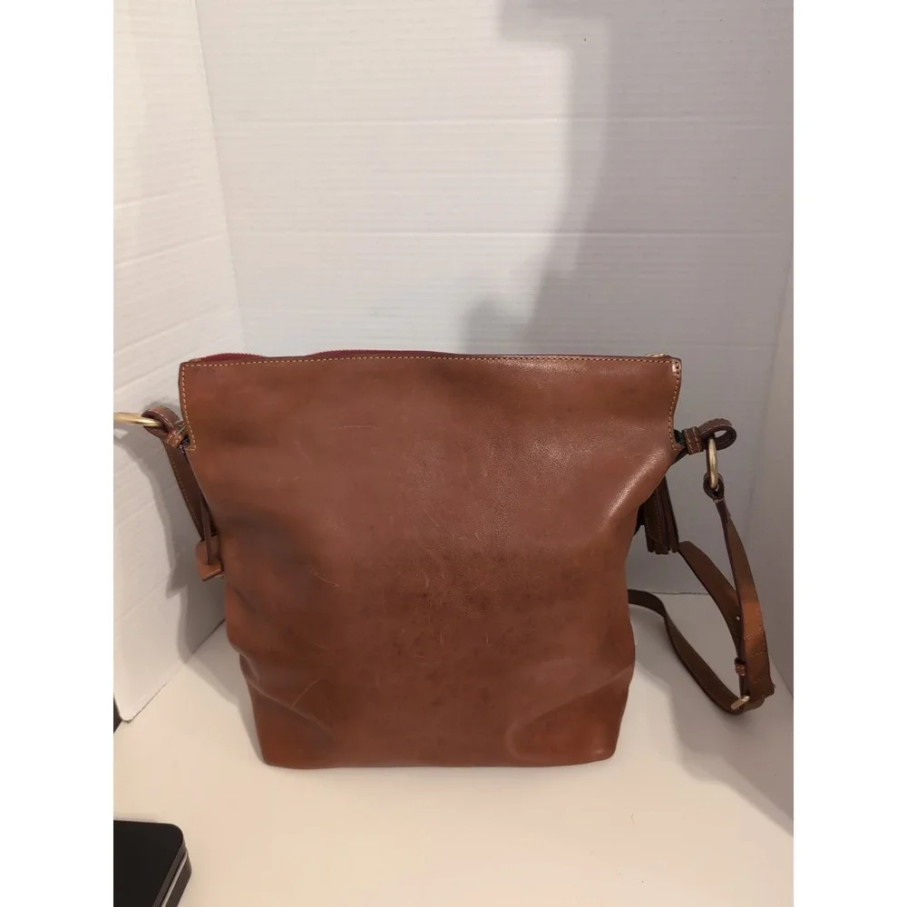 Dooney & Bourke Florentine Leather Dixon Hobo Crossbody Bag‎ BROWN